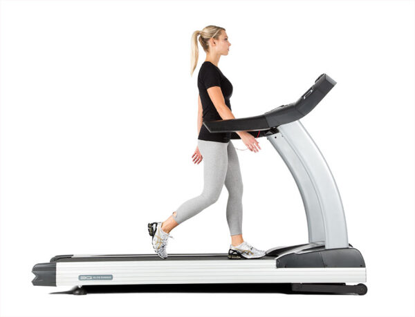 3G Cardio Elite Runner Treadmill - Image 4