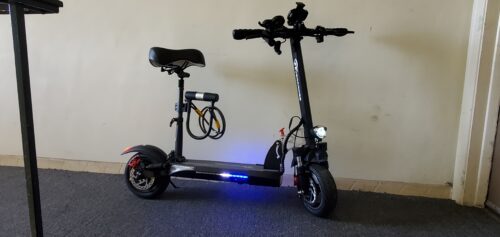 EverCross Electric Scooter, Electric Scooter for Adults with 800W Motor, Up to 28MPH & 25 Miles, Scooter for Adults with Dual Braking System, Folding Electric Scooter Offroad with 10'' Solid Tires photo review